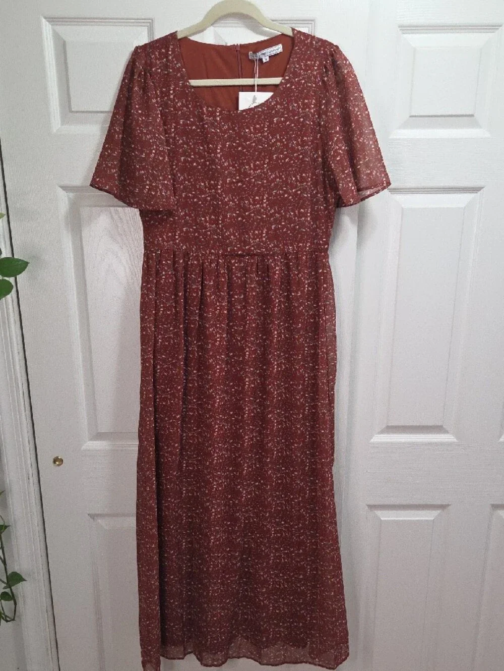 The Main Street Exchange Ivonne Floral Maxi Dress - Picture 3 of 7